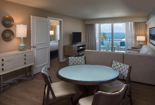 Edgewater Beach Hotel - image 26