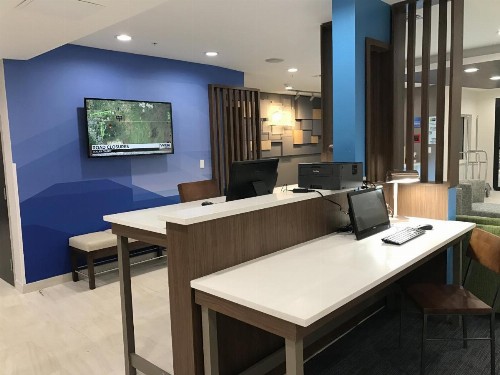 Holiday Inn Express - Naples South - I-75 an IHG Hotel - image 8