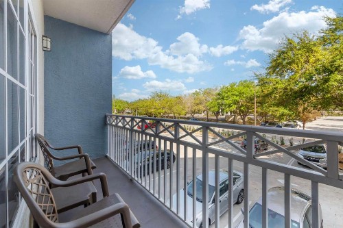 Best Western Naples Plaza Hotel - image 16