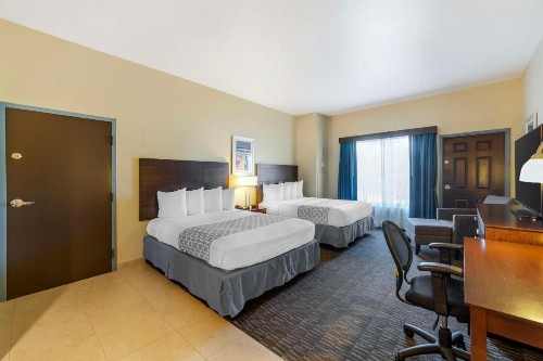 Best Western Naples Plaza Hotel - image 23