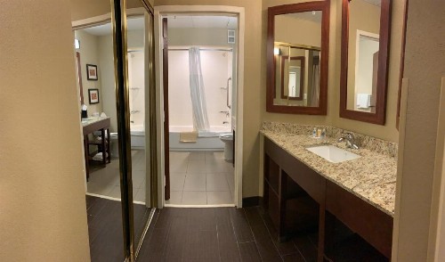 Comfort Inn & Executive Suites Naples - image 17