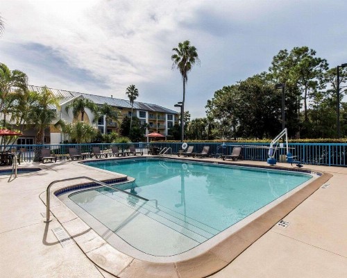 Comfort Inn & Executive Suites Naples - image 31