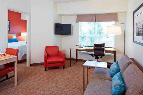 Residence Inn by Marriott Naples - image 9