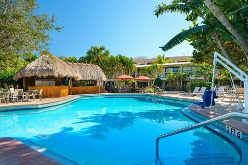 Best Western Naples Inn & Suites - image 4