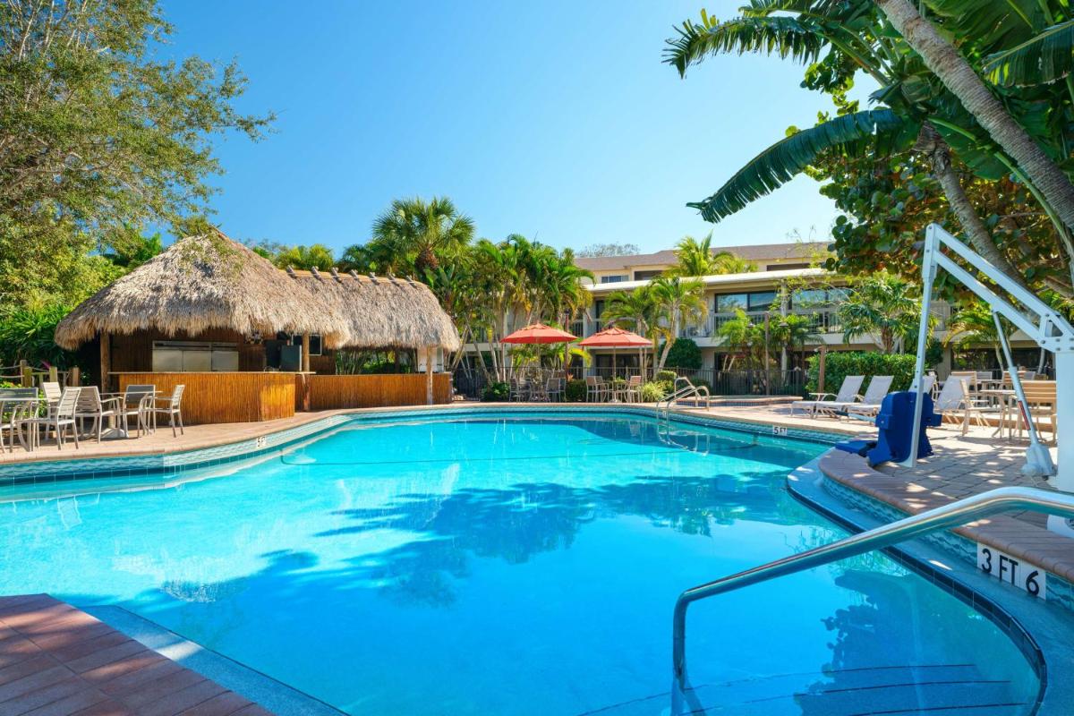 Best Western Naples Inn & Suites - image 4
