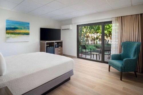 Best Western Naples Inn & Suites - image 5