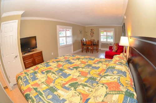 Gulfcoast Inn Naples - image 14