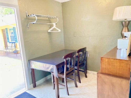 Glades Motel - Naples - image 11