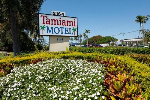 Tamiami Motel - image 23