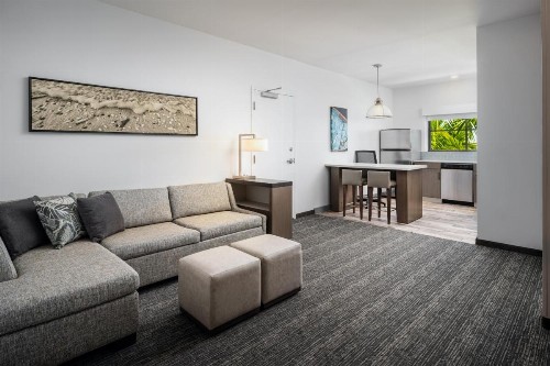 Hyatt House Naples/5th Avenue - image 44