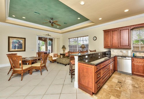 Syracuse Vacation Rental - image 9