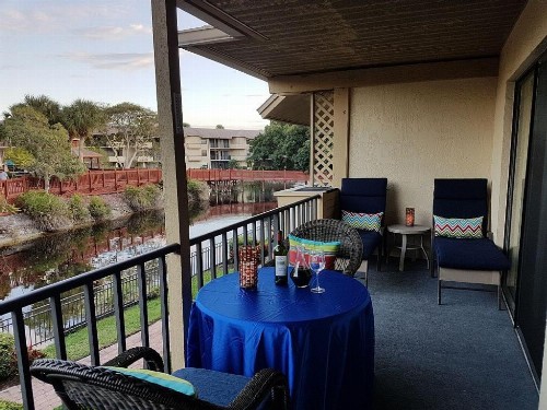 Parkshore resort apartment - image 17