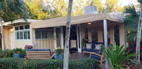 Parkshore resort apartment - image 31