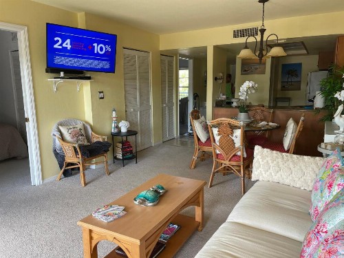Parkshore resort apartment - image 5