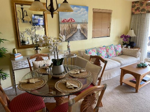 Parkshore resort apartment - image 8
