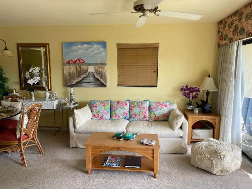 Parkshore resort apartment - image 9