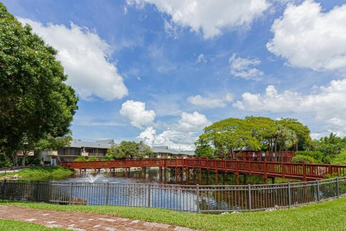 Park Shore Resort 1st Floor Bldg.H - image 18