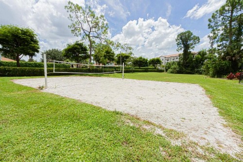 Briarwood-Tivoli Ct - image 36