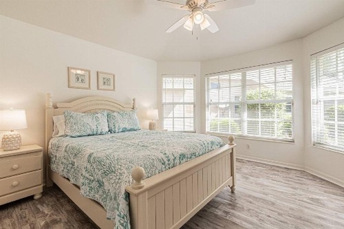 Briarwood-Tivoli Ct - image 45
