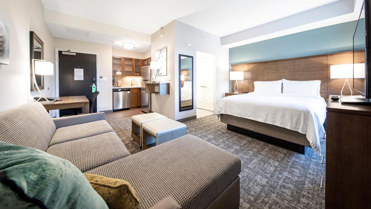 Staybridge Suites - Naples - Marco Island an IHG Hotel - image 3