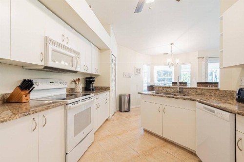 Crown Pointe- Harrogate Ct. - image 13