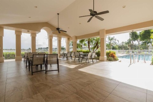Crown Pointe- Harrogate Ct. - image 20