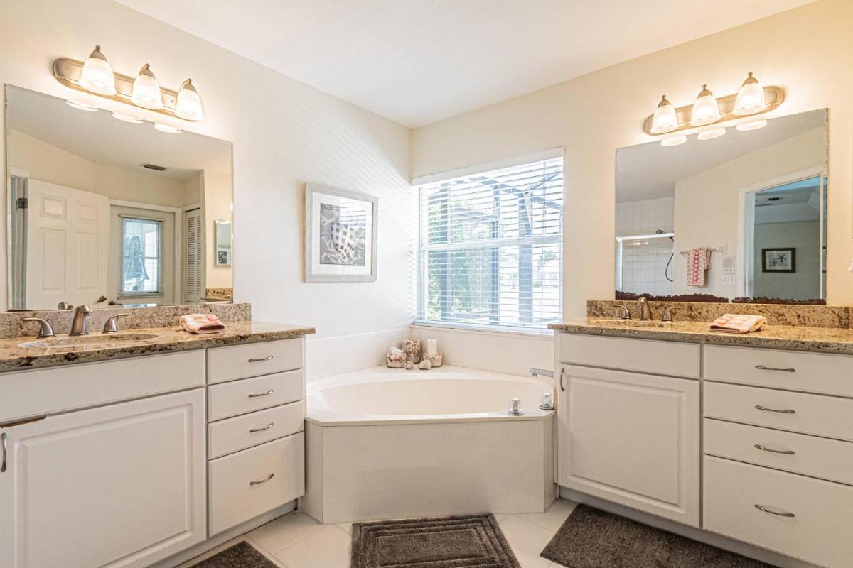 Crown Pointe- Harrogate Ct. - image 3