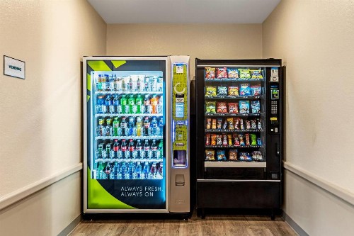WoodSpring Suites Naples - image 12