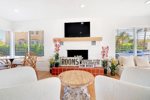 The Gondolier Inn - image 2