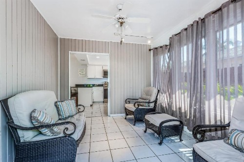 The Barefoot Bungalow - image 10