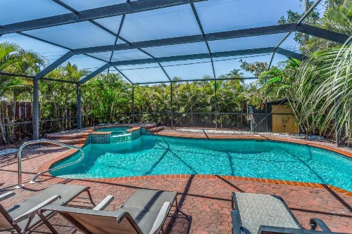 The Barefoot Bungalow - image 9