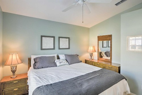 Naples Villa with Lanai and Pond View - 5 Mi to Beach! - image 10
