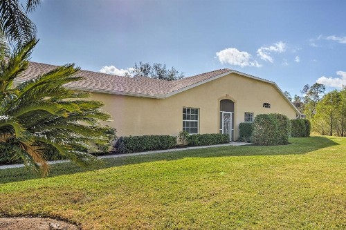 Naples Villa with Lanai and Pond View - 5 Mi to Beach! - image 6