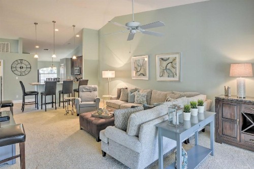 Naples Villa with Lanai and Pond View - 5 Mi to Beach! - image 9