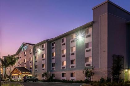 WoodSpring Suites Naples West - image 6