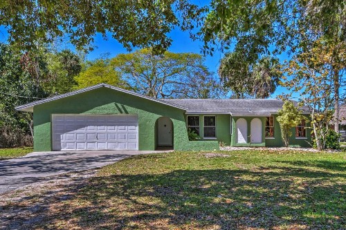 Pastoral Naples Home on Working Horse Farm! - image 11