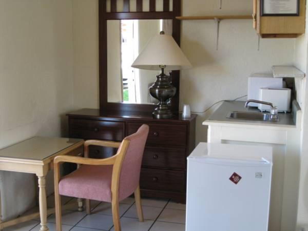 Glades Motel - Naples - image 4