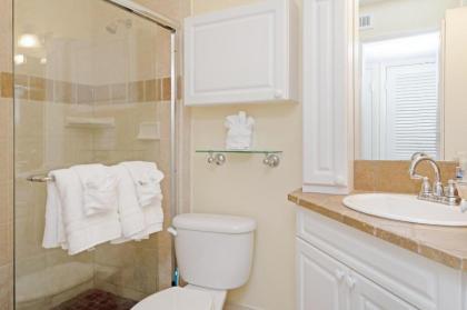 Olde Naples Condo #813 Naples