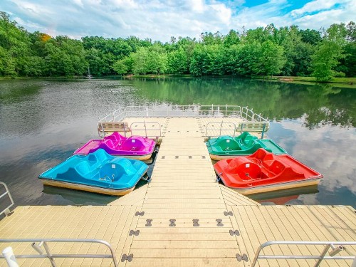 Lake-In-Wood Camping Resort - image 20