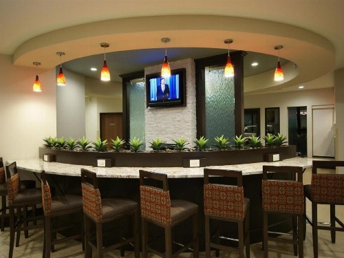 Club Hotel Nashville Inn & Suites - image 18
