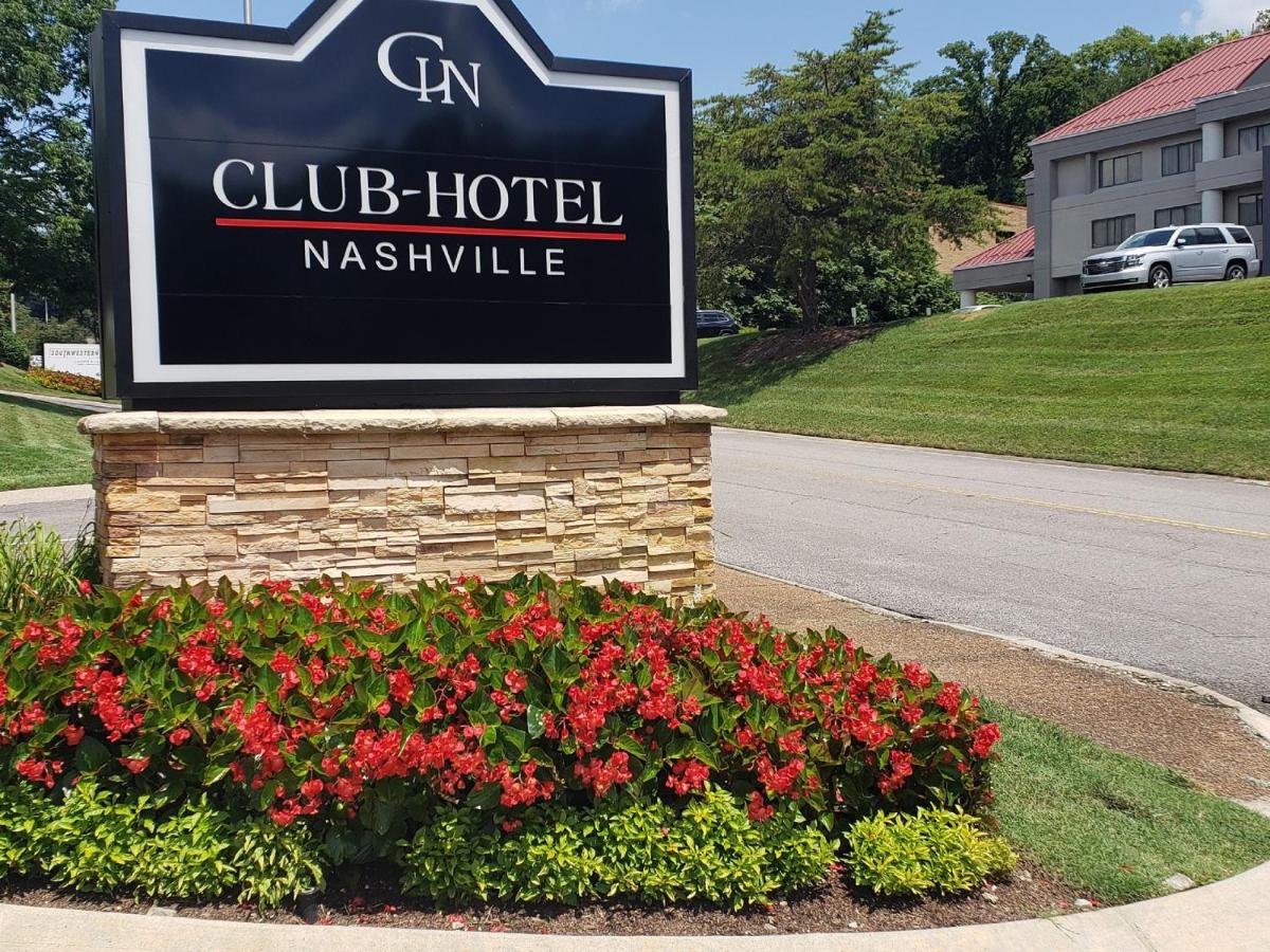 Club Hotel Nashville Inn & Suites - image 2