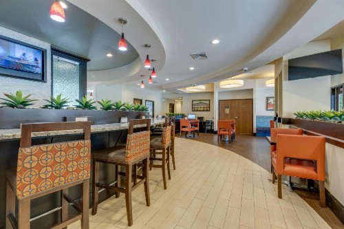 Club Hotel Nashville Inn & Suites - image 32