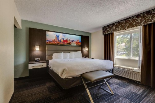Club Hotel Nashville Inn & Suites - image 41