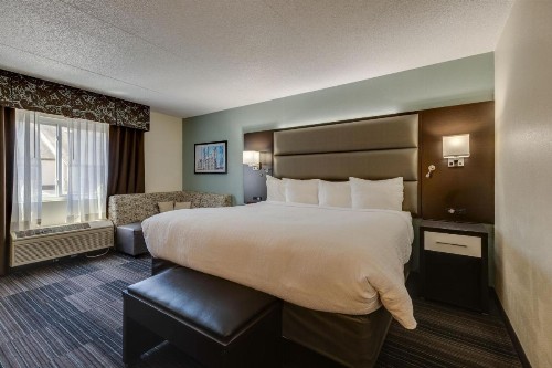 Club Hotel Nashville Inn & Suites - image 44