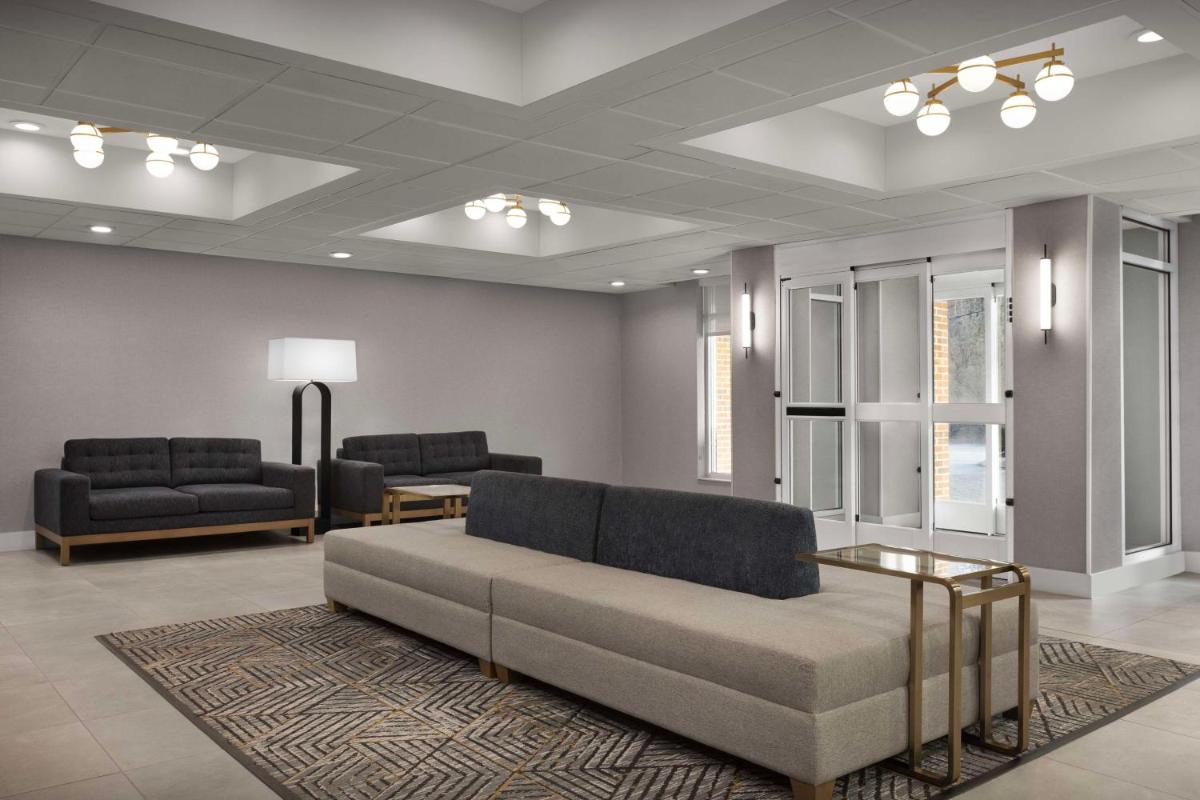 Homewood Suites Nashville Airport - image 7