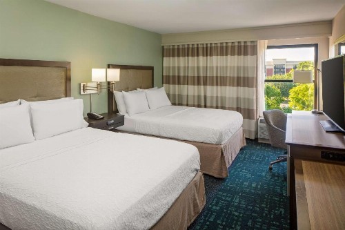 Hampton Inn & Suites Nashville-Airport - image 16