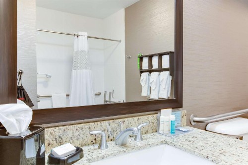 Hampton Inn Bellevue/Nashville I-40 West - image 10