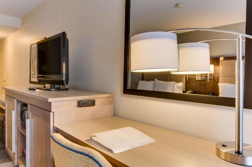 Hampton Inn Bellevue/Nashville I-40 West - image 11