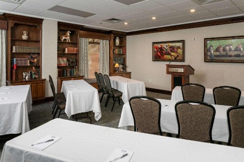 Hampton Inn & Suites Nashville-Green Hills - image 10