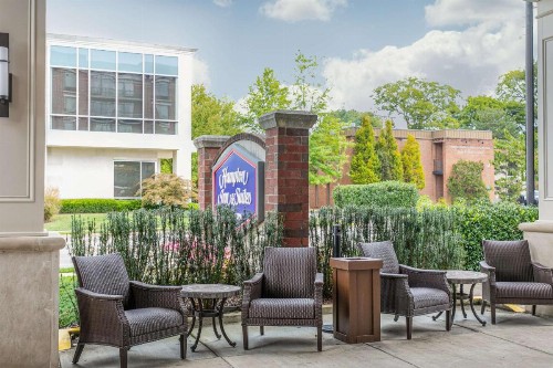 Hampton Inn & Suites Nashville-Green Hills - image 11